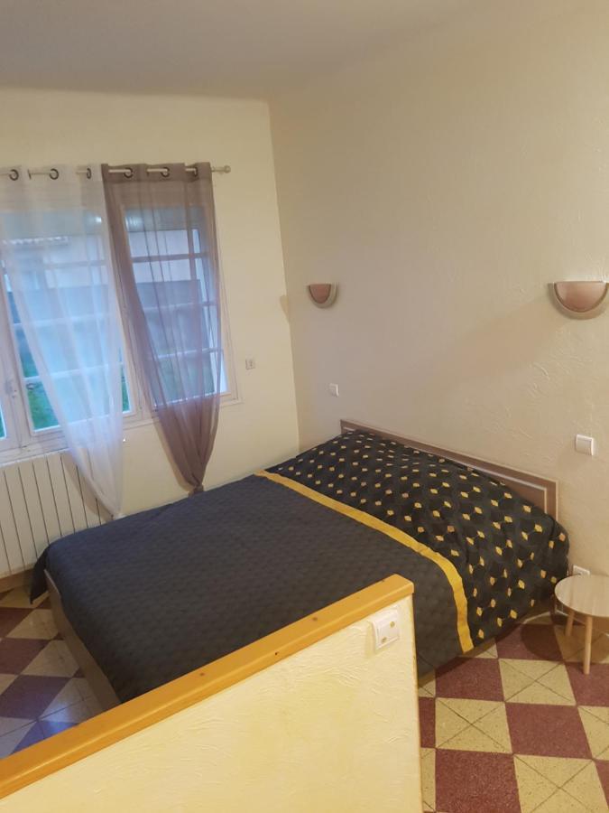 Les Belles Nuits Bed & Breakfast Le Bousquet-d'Orb ภายนอก รูปภาพ
