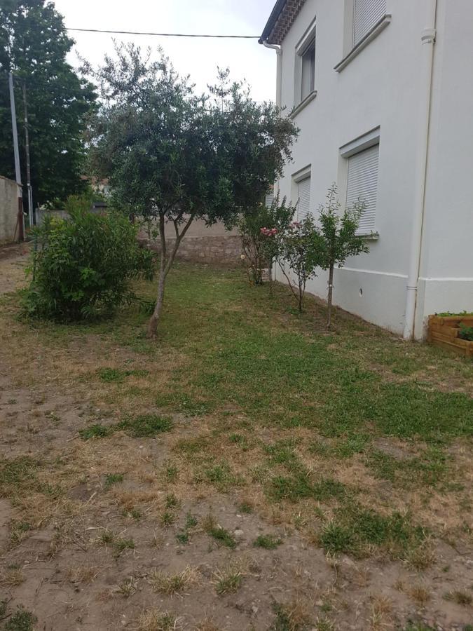 Les Belles Nuits Bed & Breakfast Le Bousquet-d'Orb ภายนอก รูปภาพ